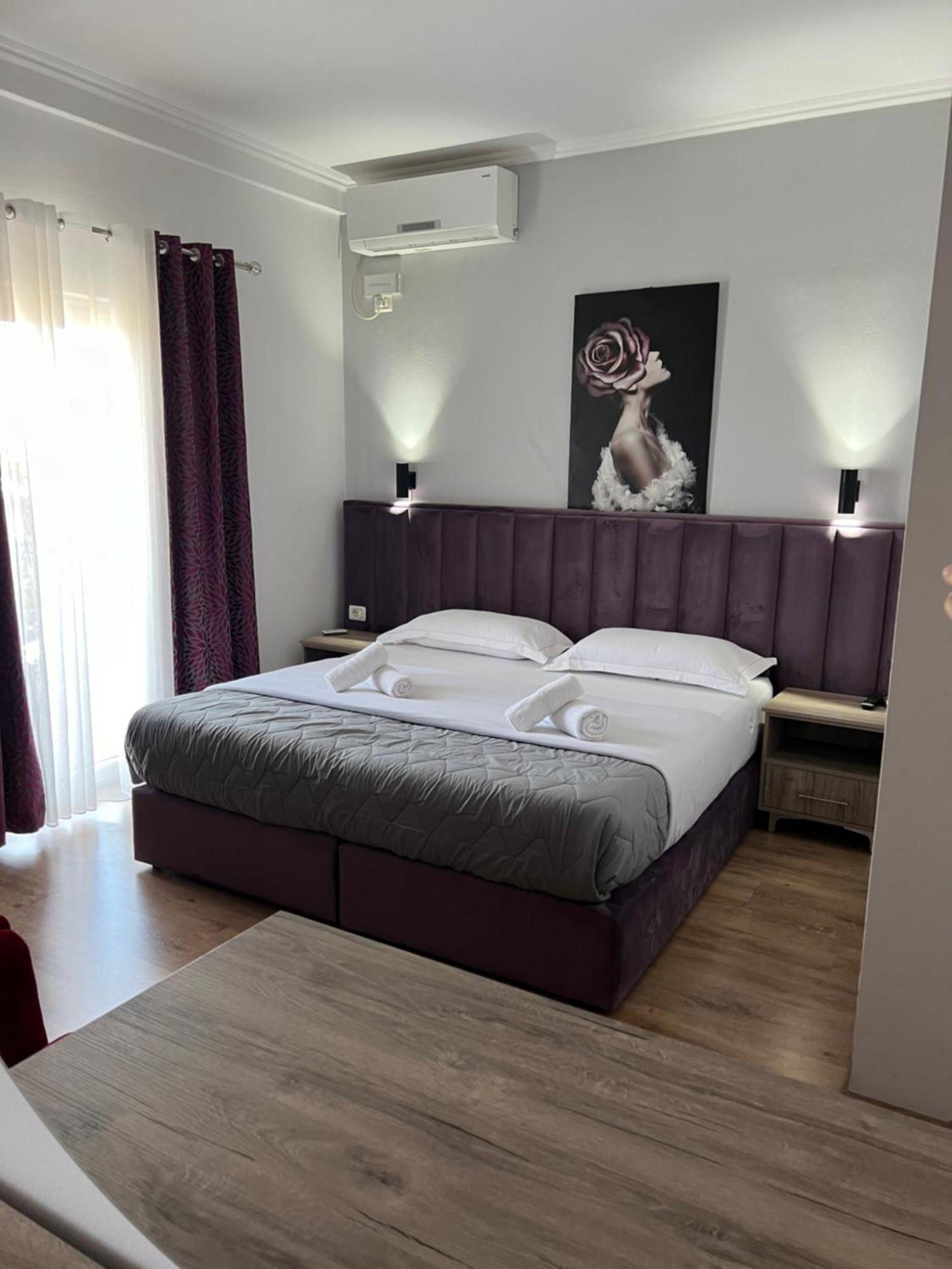 Hotel Floga Shkoder Exterior photo