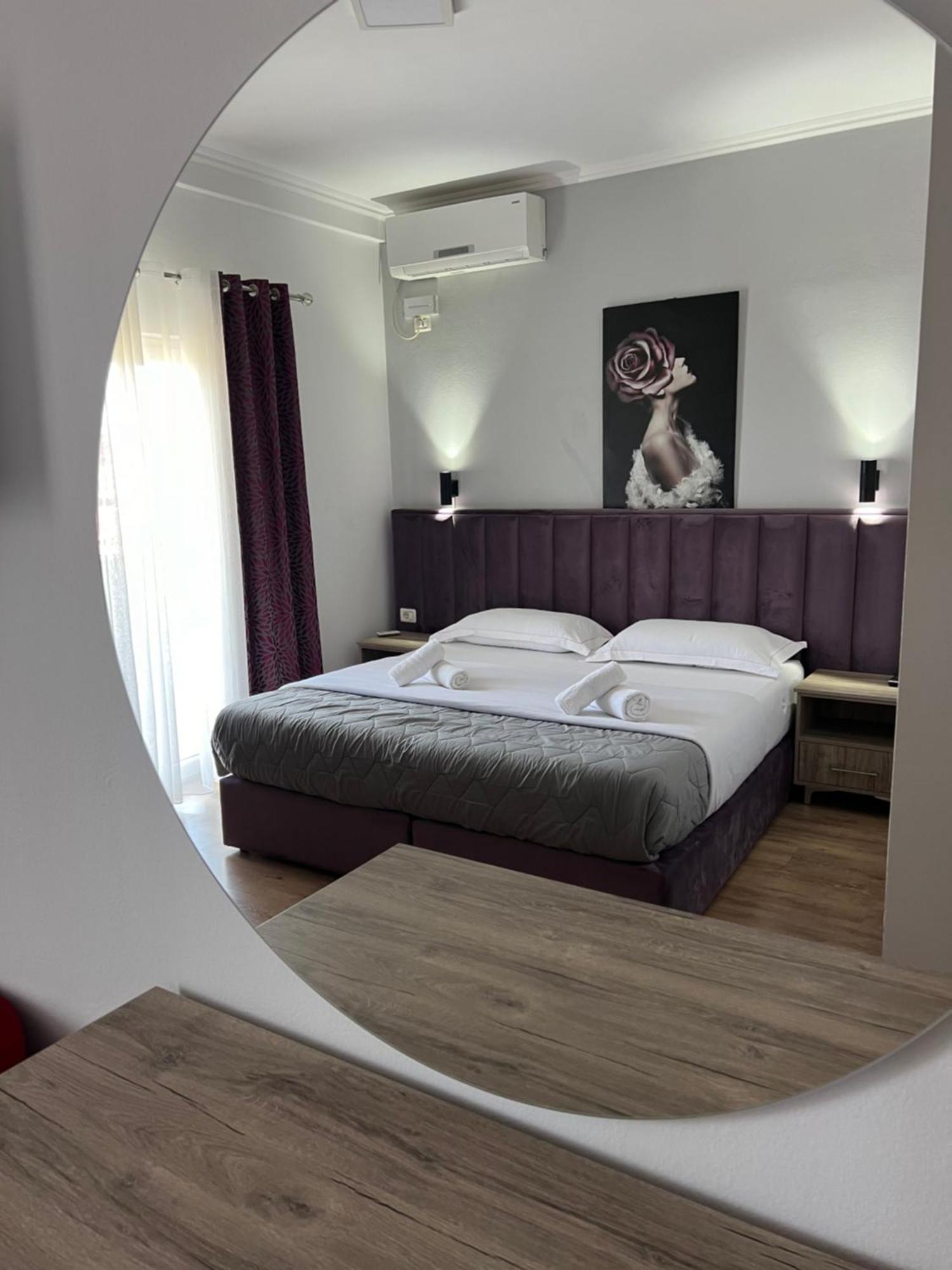 Hotel Floga Shkoder Exterior photo
